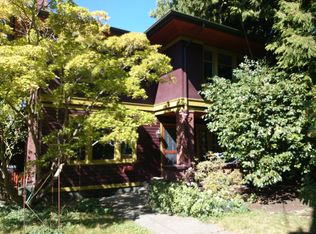 3111 37th Pl S, Seattle, WA 98144