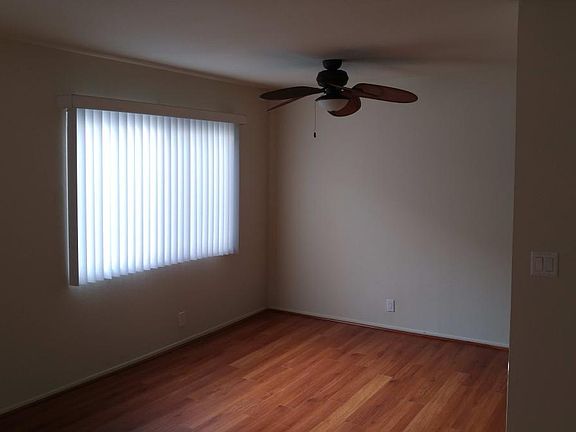 4th image of 11215 Camarillo St APT 206