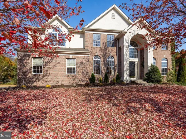 47 Sunflower Cir, Burlington, NJ 08016