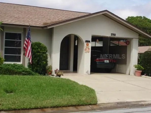 3750 Collins St #507, Sarasota, FL 34232