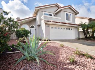 1533 Roma Dr, Vista, CA 92081