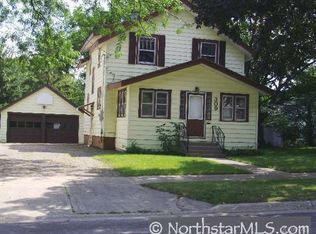 309 6th St NE, Waseca, MN 56093