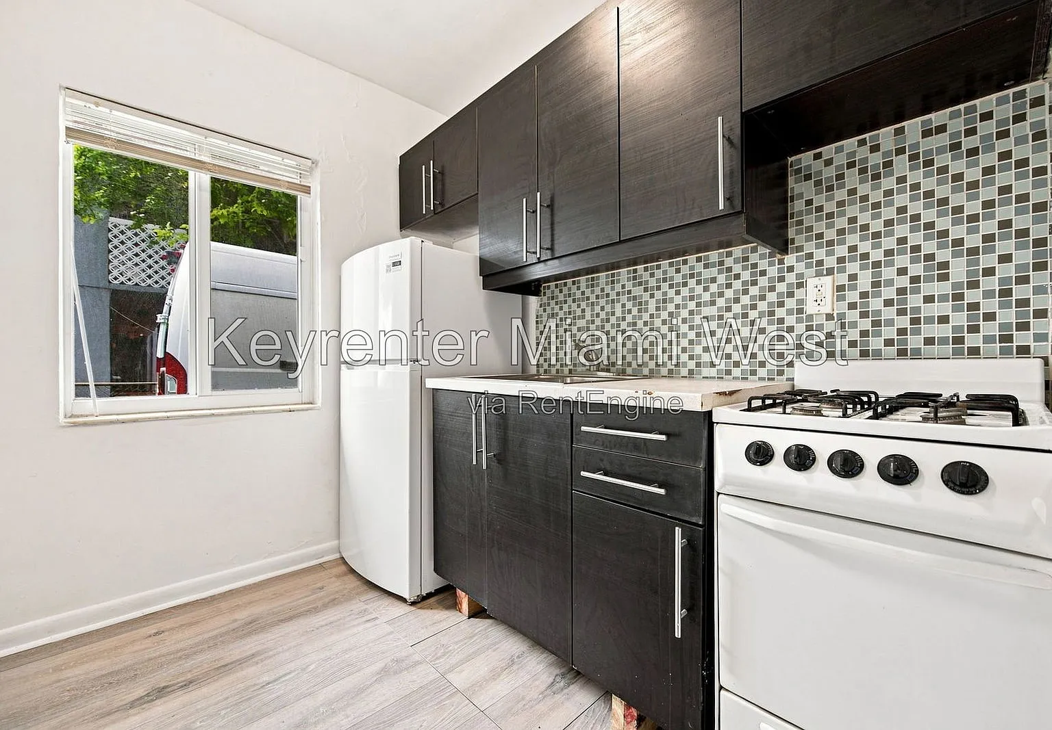 1 bed, 1.0 bath, 600 sqft, $1,500 — Photo 1