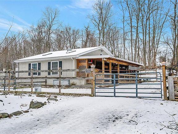 4th image of 4 Trent Ln