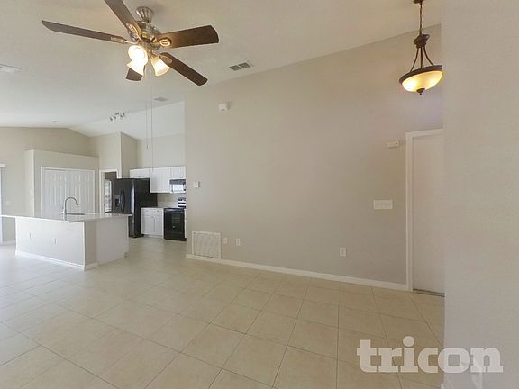 2nd image of 2412 Cedarfield Ln