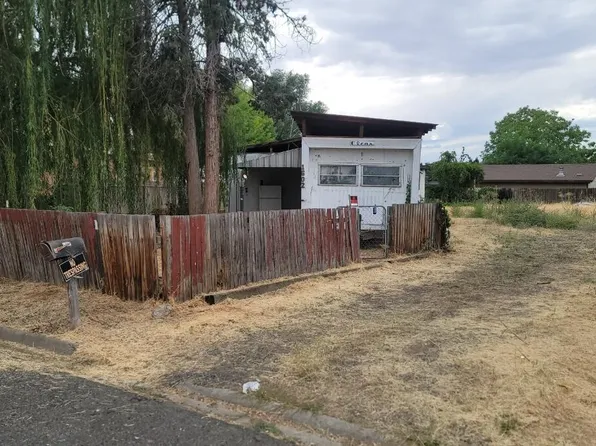 1602 S 9th Ave, Yakima, WA 98902