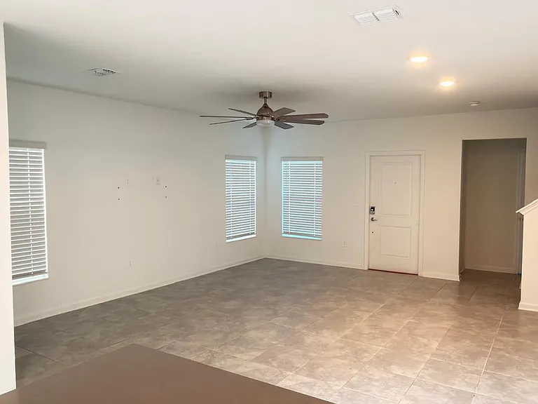 6415 Blissful St — Photo 4