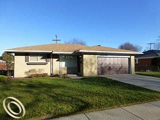 1st image of 38668 Ross St