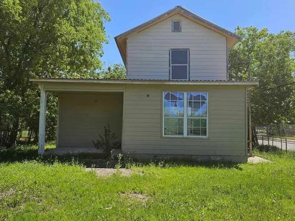 3926 W MARTIN ST, San Antonio, TX 78207