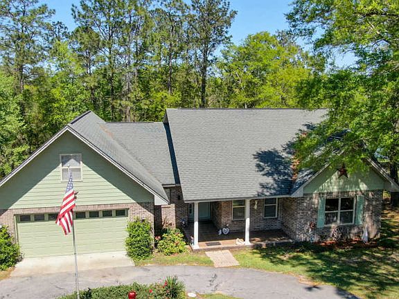 2nd image of 2685 Marian Dr