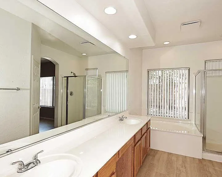 17430 W Yavapai St — Photo 32