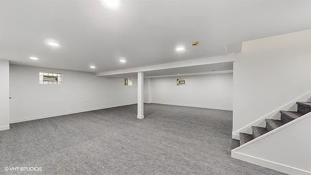 8473 Canterberry Dr — Photo 13