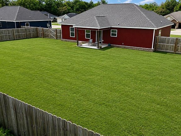 5th image of 160 Northbrook Dr