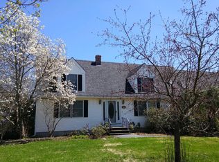 5 Laurel Cir, Bangor, ME 04401