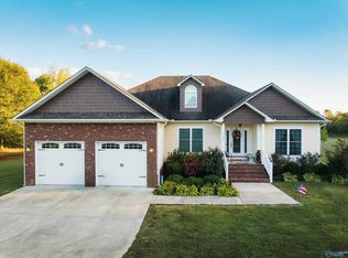 164 Kelley Ln, Guntersville, AL 35976