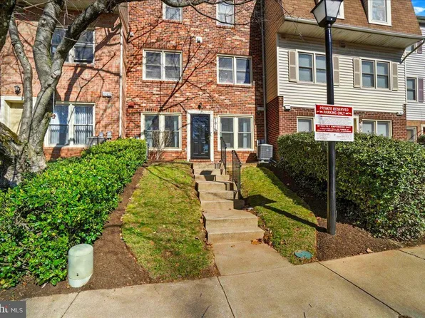 7816 Coddle Harbor Ln #37, Rockville, MD 20854