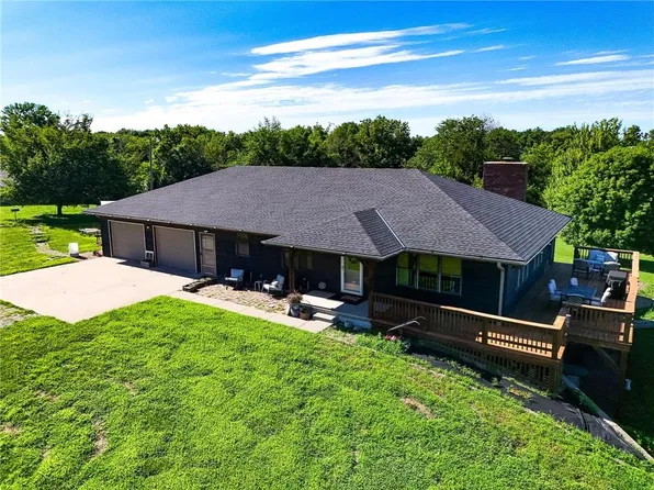 20449 SE Us Highway 169, Saint Joseph, MO 64503