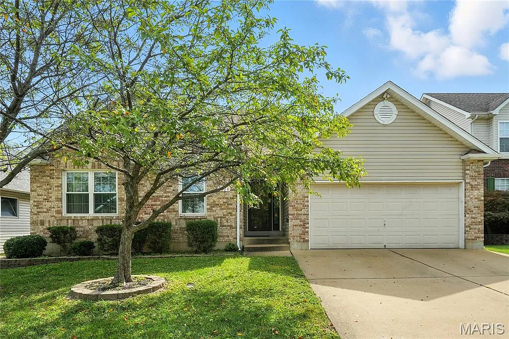 8370 Weber Trail Dr photo 1