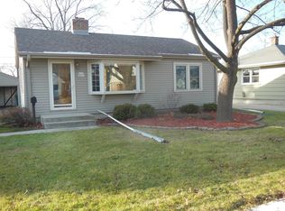 W167N8425 Theodore Ave, Menomonee Falls, WI 53051