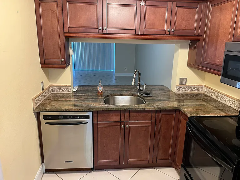 1986 Pelican Landing Blvd #1511 — Photo 3