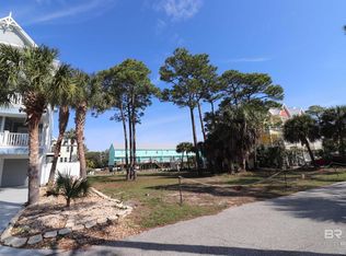 112 W 5th Ave, Gulf Shores, AL 36542