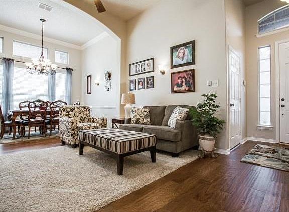 4th image of 1317 Kingsbrook Cir