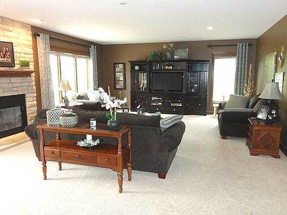 5th image of 8286 Cameron Ct
