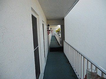 3rd floor outside hallway