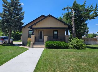 621 Glick Ave, Tribune, KS 67879