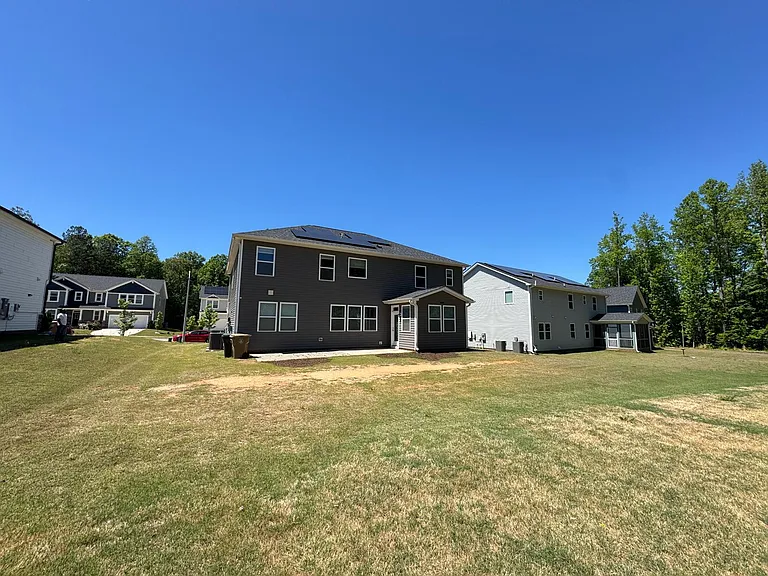 229 Karlov Rd — Photo 27