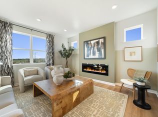 1077 Annagaire Curv, Rosemount, MN 55068