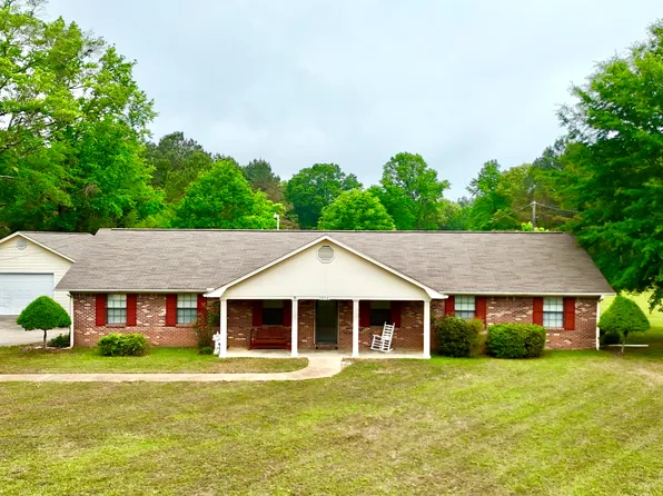 1016 E Main St, Fulton, MS 38843