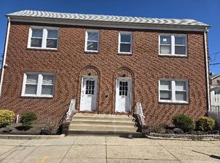 227 Columbia Ave FLOOR 2, Cliffside Park, NJ 07010