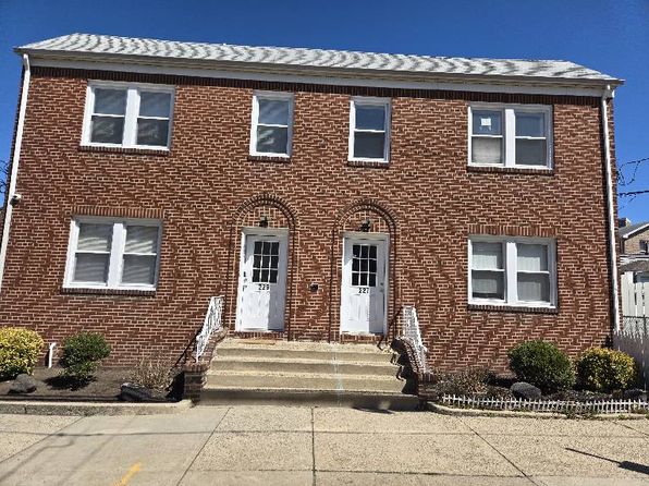 229 Columbia Ave APT 2