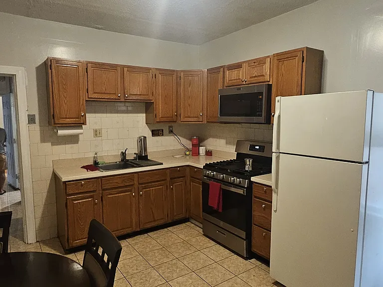 3 Arcola St #3 — Photo 10