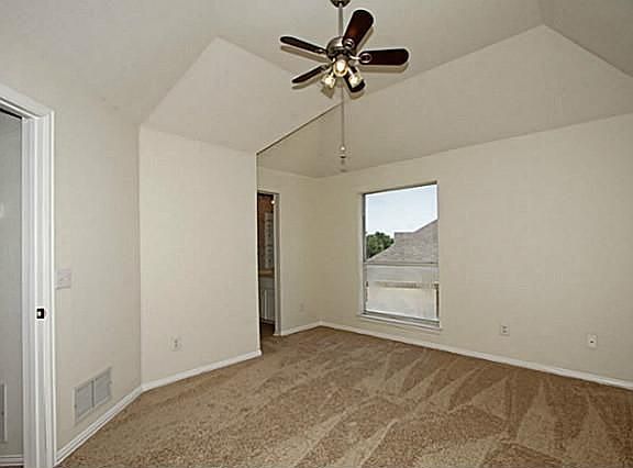 2nd image of 5956 Sandhill Cir