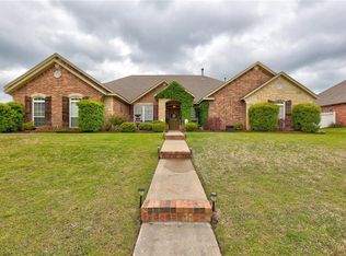 1600 Pecan Crossing Dr, Shawnee, OK 74804