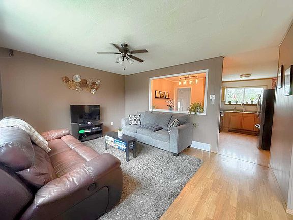 5th image of 1109 56th St