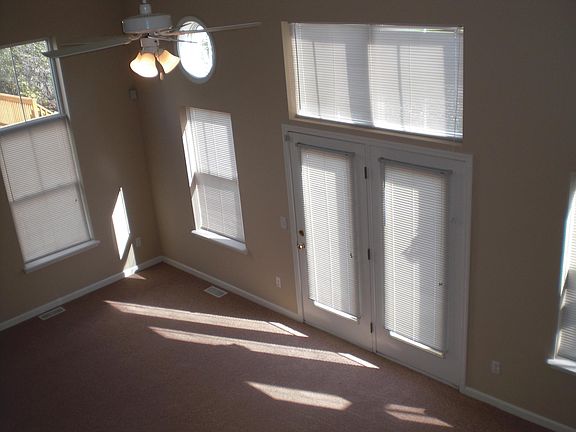 3rd image of 17629 Wildwood Ln #325