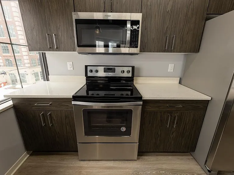22241 Michigan Ave — Photo 57