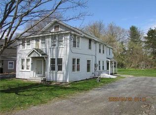 5765 Crabtree Ln #1, Cicero, NY 13039