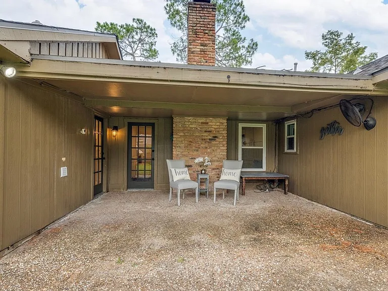 2615 Rosefield Dr — Photo 22