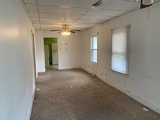 5th image of 109 N Lincolnway Ave