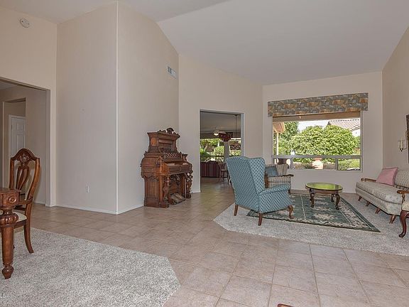 4th image of 15934 W La Paloma Dr