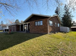 8788 Fairview Ln, Mountain Iron, MN 55768