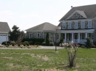 300 Pond Creek Ln, Earleville, MD 21919