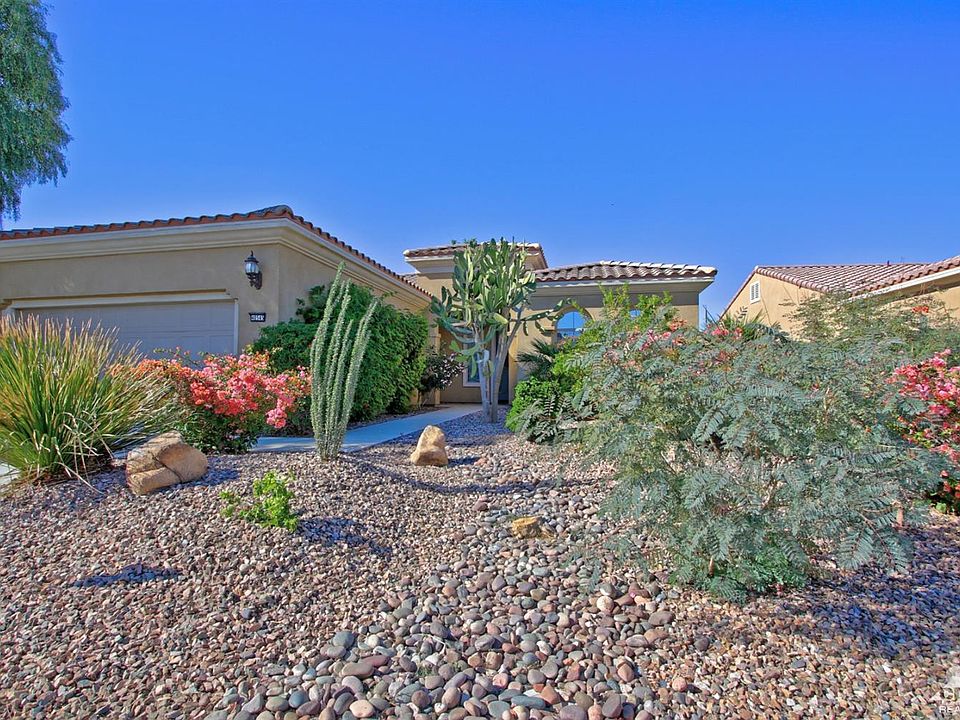 1st image of 40545 Calle Galisteo