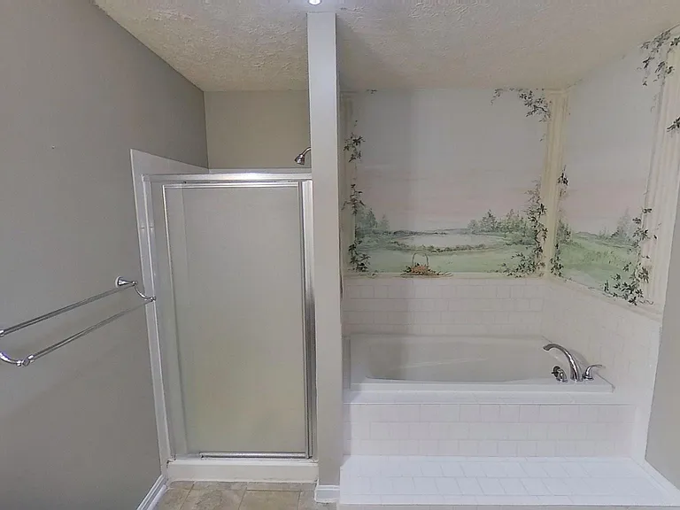 5911 Herring Ct — Photo 38