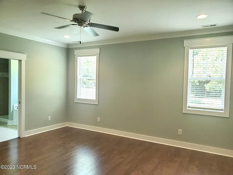112 Meadowbrook Ct — Photo 39