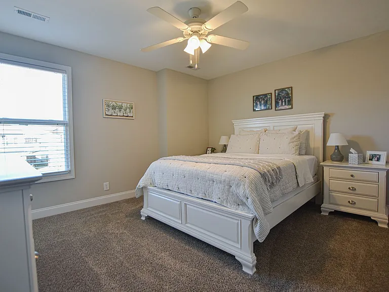 1046 Creek Way — Photo 11